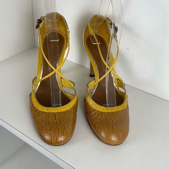 Yellow Mustard Crocodile Embossed Leather Heels 7 - Picture 3 of 14